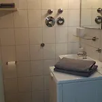 Business In شقة *